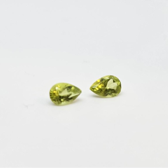 Other - Natural Peridot Pear Gemstones .88 cts
